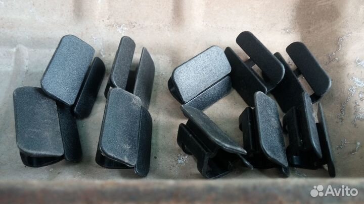 Freelander 2 клипсы крепления шумоизоляции капота