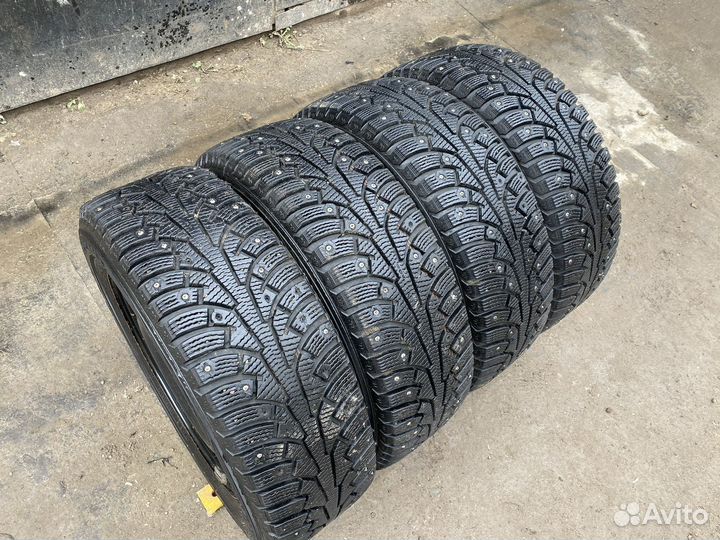 Зима R15 Nokian на Шкода Октавиа, VW Джетта