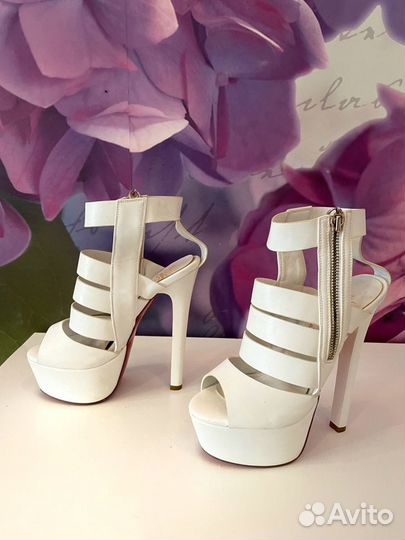 Босоножки женские 37 размер