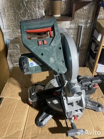 Торцовочная пила metabo KS216M Lasercut