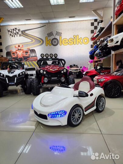Детский электромобиль новый