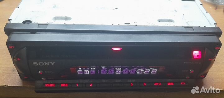 Автомагнитола sony CDX-R6550