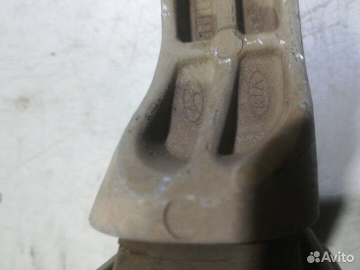 Опора кпп Kia Cerato 2008-2013