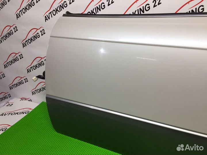 Дверь боковая задняя левая Toyota Vista SV41 3S-FE