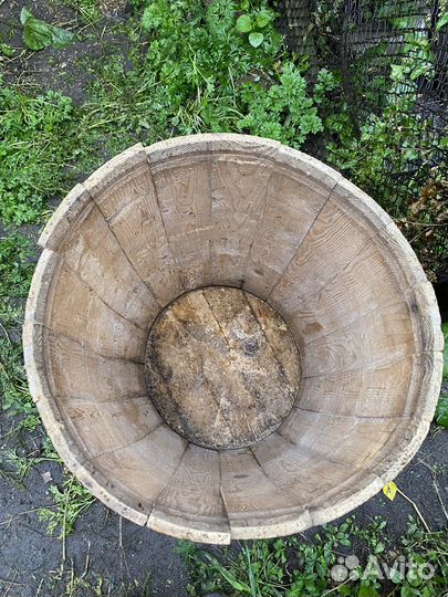 Деревянная бочка