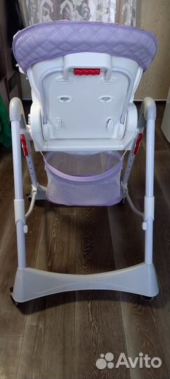 Стульчик для кормления babyton