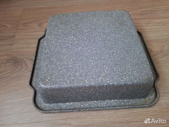 Противень для духовки и приспособление для блинов