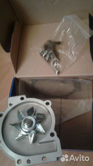 Грм ролики и помпа на вольво V40 И S40