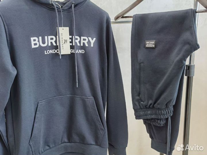 Спортивный костюм burberry