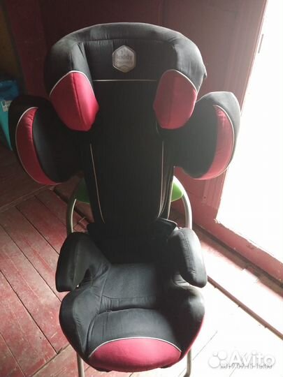 Детское автокресло