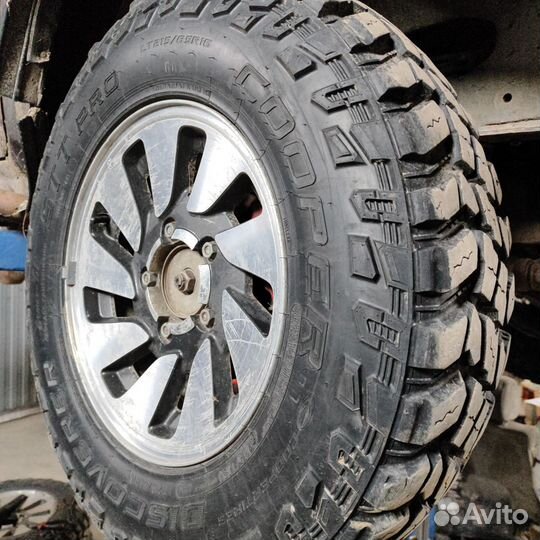 Cooper Discoverer M+S 215/85 R16 115Q