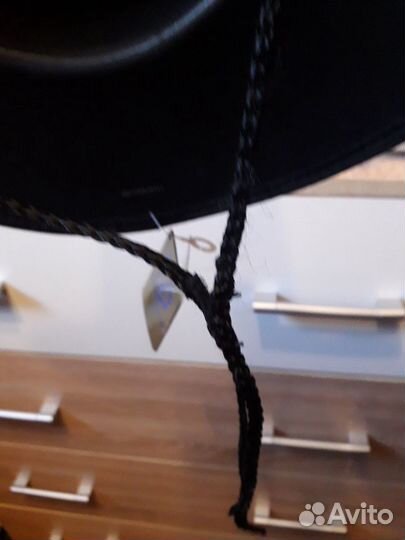 Шляпа карнавальная новая, с этикетками