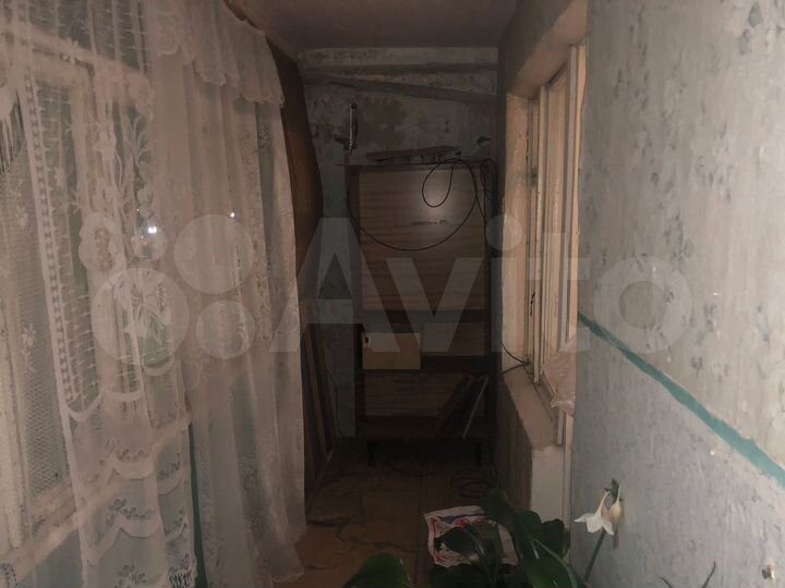 4-к. квартира, 77 м², 2/5 эт.