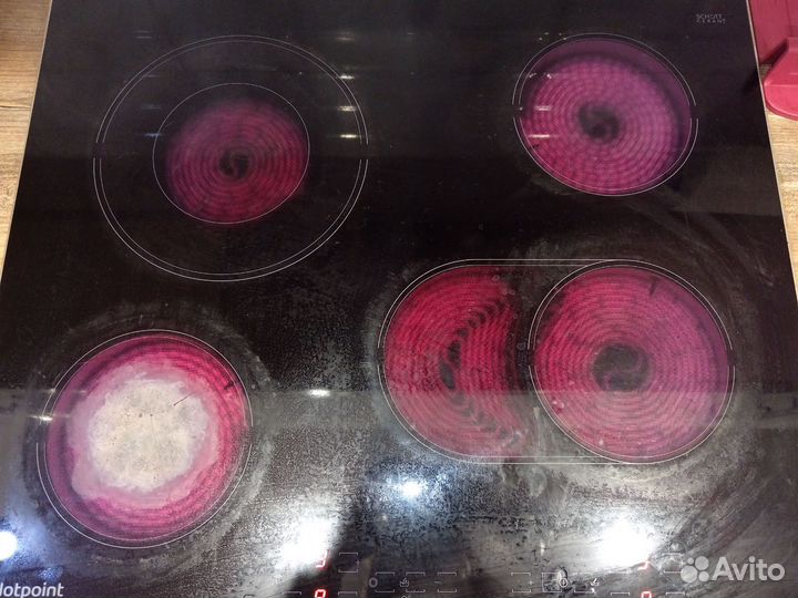 Встраиваемая электрическая варочная панель