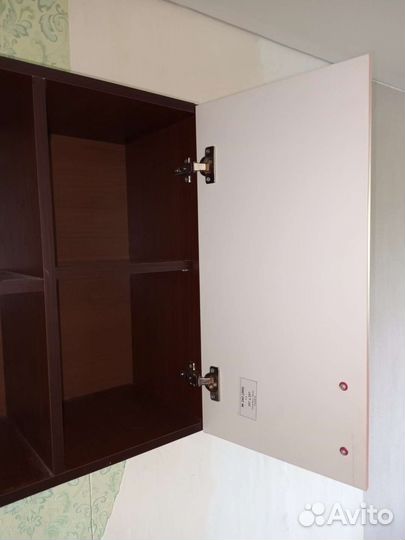 Полка настенная навесная