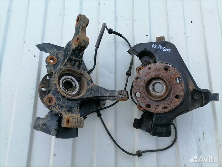 Opel Corsa D поворотный кулак правый левый