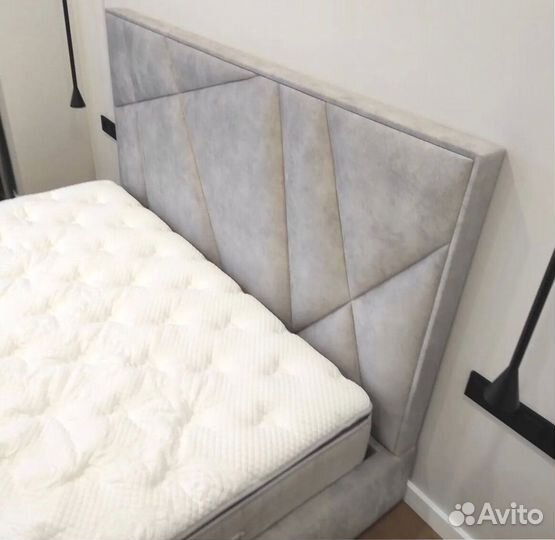 Кровать 180х200