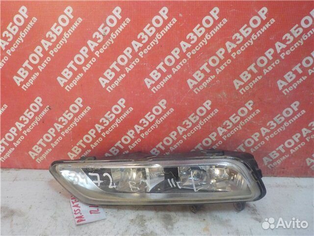 Фара противотуманная передняя левая Volkswagen