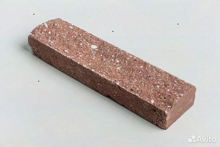 Колотый кирпич