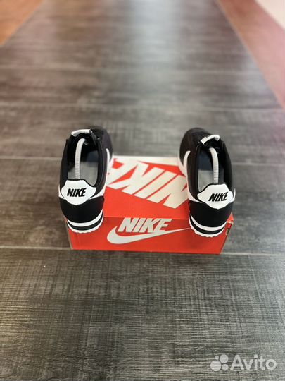 Кроссовки nike cortez кожаный