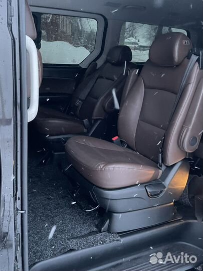 Hyundai Grand Starex 2.5 AT, 2018, 154 000 км