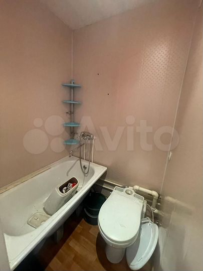 Комната 16,4 м² в 8-к., 5/9 эт.