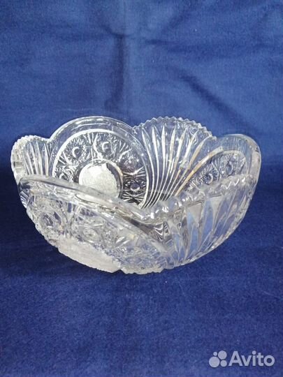 Хрустальная ваза - конфетница