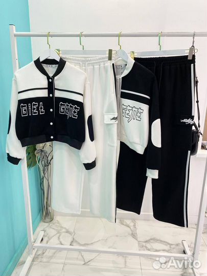 Спортивный костюм женский теплыйна флисе