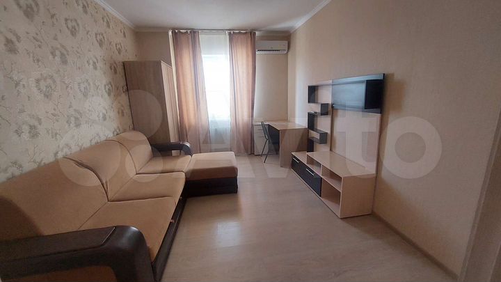 2-к. квартира, 55 м², 7/16 эт.