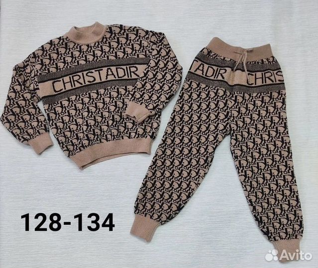 Костюм, велюр, на рост 128