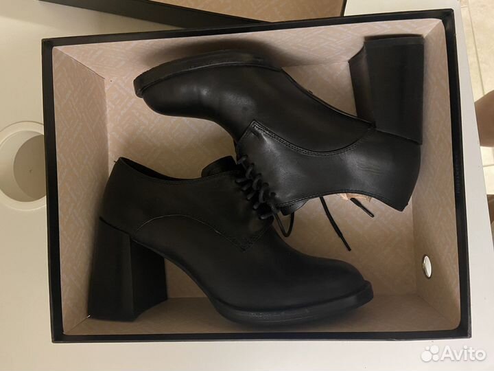 Ботильоны и туфли