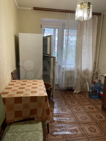 1-к. квартира, 48 м², 1/10 эт.