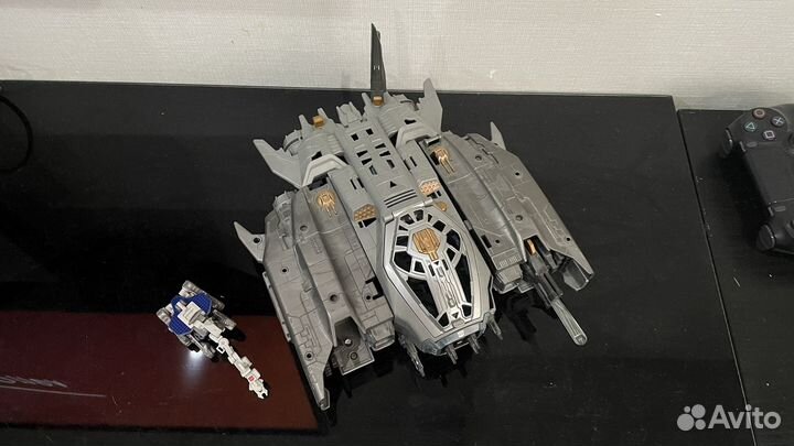 Игрушки трансформеры