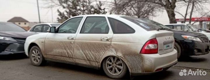 Ваз priora белая хэтчбек