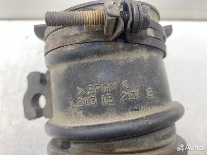 Патрубок воздушного фильтра Mazda 6 седан GG 2.0