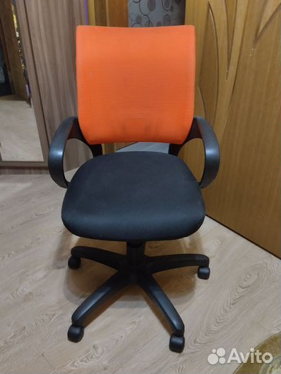 Компьютерное кресло бу