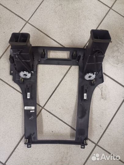 Накладка центральной консоли Cadillac Escalade 900