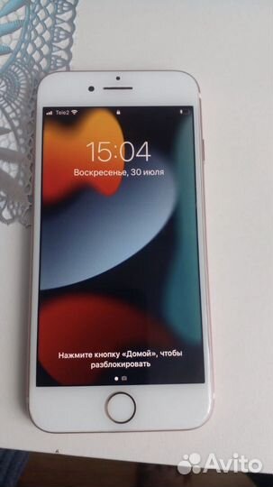 Телефон iPhone 7
