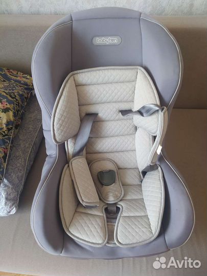 Автомобильное кресло