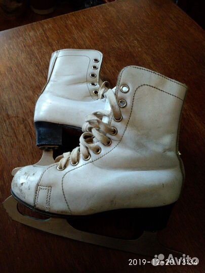 Коньки размер 19, 21.5, 24,раз7.5-30раз