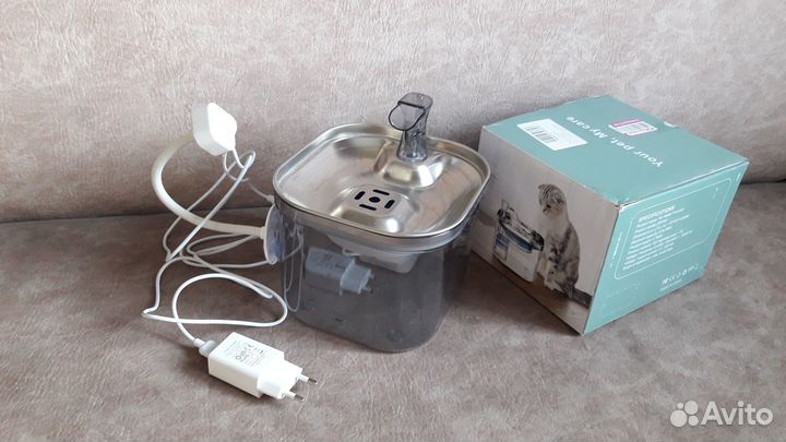 Фонтан поилка для кошек с датчиком