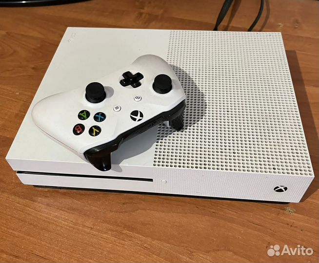 Xbox One s