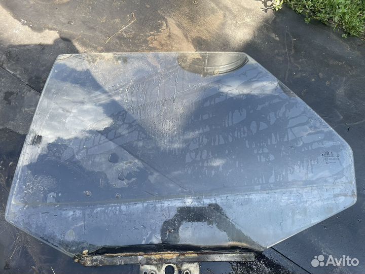 Заднее стекло ваз 2112