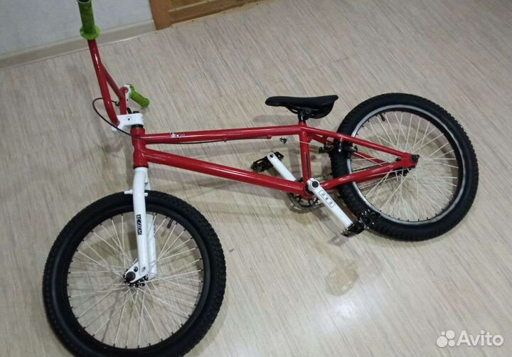Трюковой велосипед bmx