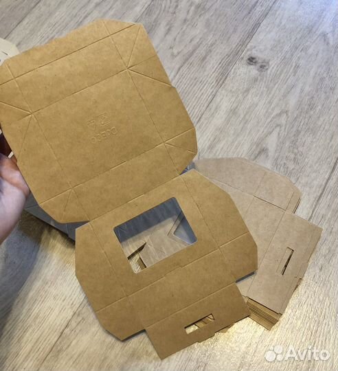 Картонные коробочки новые и наклейки