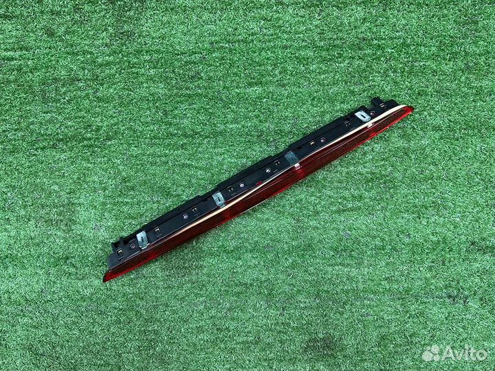 Дополнительный стоп сигнал Audi A6 C6 универсал re