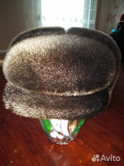 Меховая мужская шапка