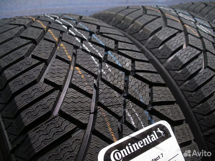 Continental ContiVikingContact 7 205/55 R17 95T