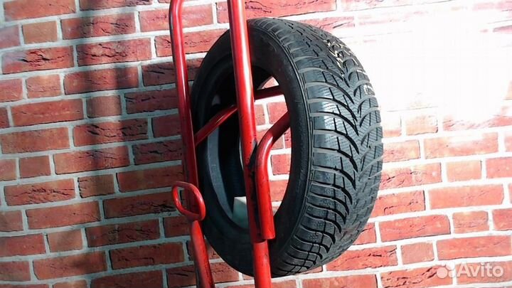 Goodyear UltraGrip 7+ 195/55 R16 87H