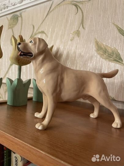 Статуэтки фарфоровые Люкс